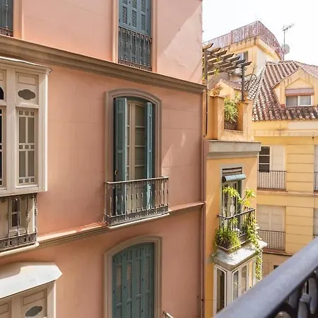 Apartment Nino De Guevara's Andalusian Charm: The Essence Of City Center Malaga
