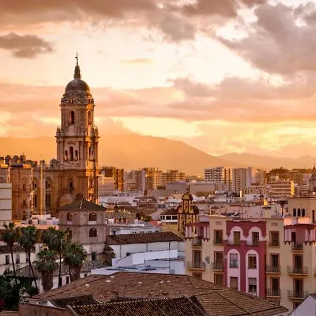 Appartement Nino De Guevara's Andalusian Charm: The Essence Of City Center
